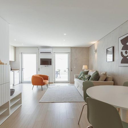 Stylish Apartment With Terrace By Hosty Porto Exterior photo